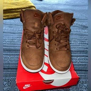 Women’s Nike Dunk Highs